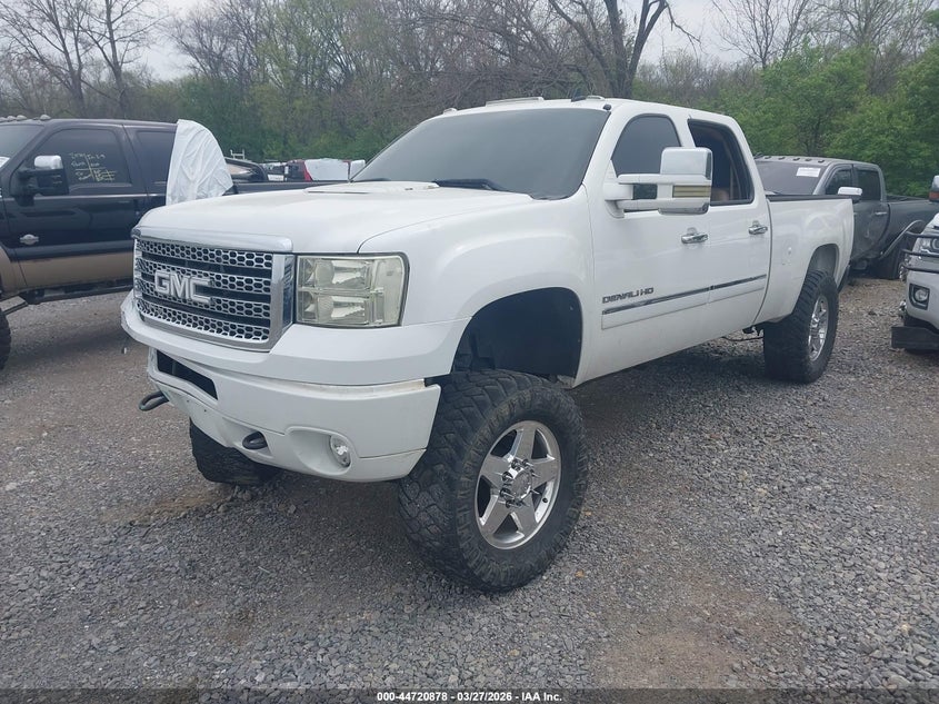 2011 GMC Sierra 2500Hd Denali