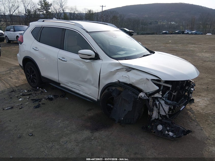 2019 Nissan Rogue Sv