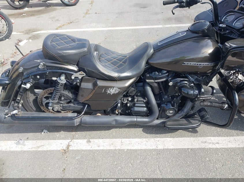 2020 Harley-Davidson Fltrxs VIN: 1HD1KTP24LB619974 Lot: 44720957