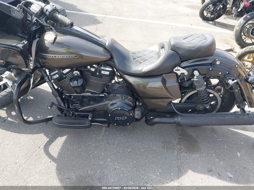 2020 Harley-Davidson Fltrxs VIN: 1HD1KTP24LB619974 Lot: 44720957