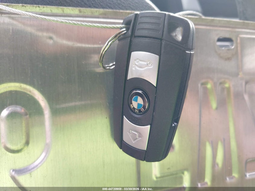 2011 BMW Z4 Sdrive30I VIN: WBALM5C55BE378257 Lot: 44720959