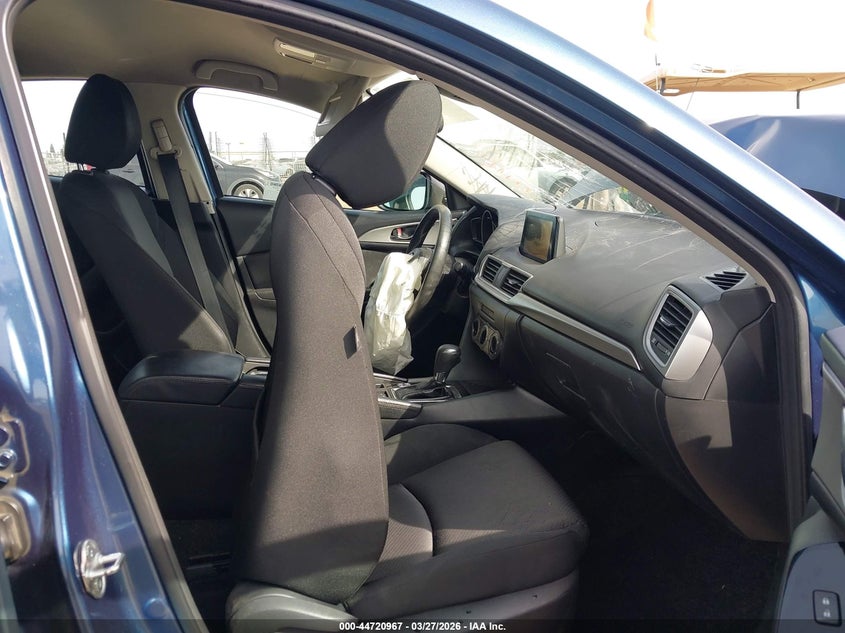 2018 Mazda Mazda3 Sport