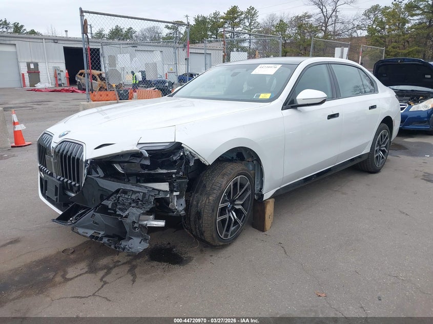 2025 BMW 740I xDrive