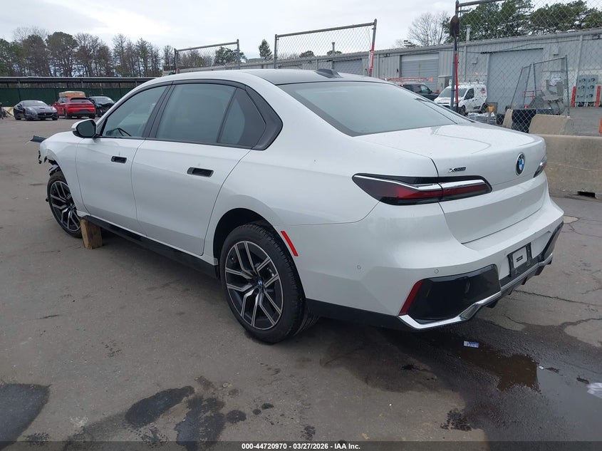 2025 BMW 740I xDrive