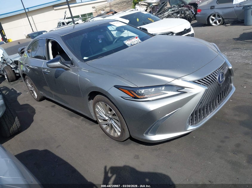 2021 Lexus Es 300H Luxury