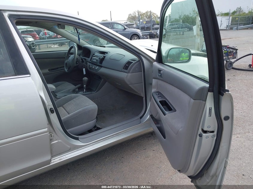 2006 Toyota Camry Le