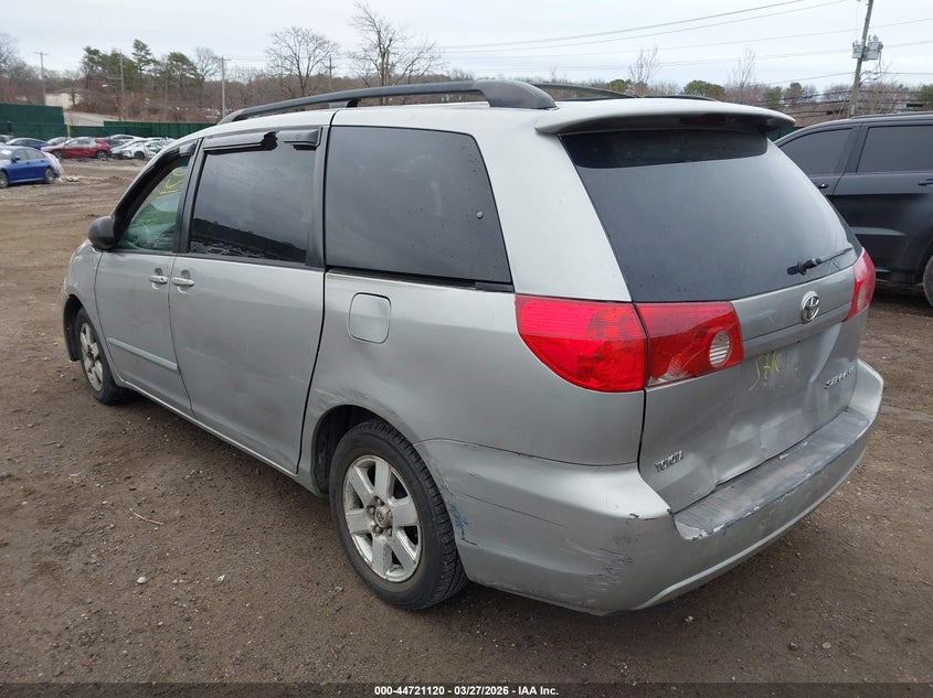 2008 Toyota Sienna Le