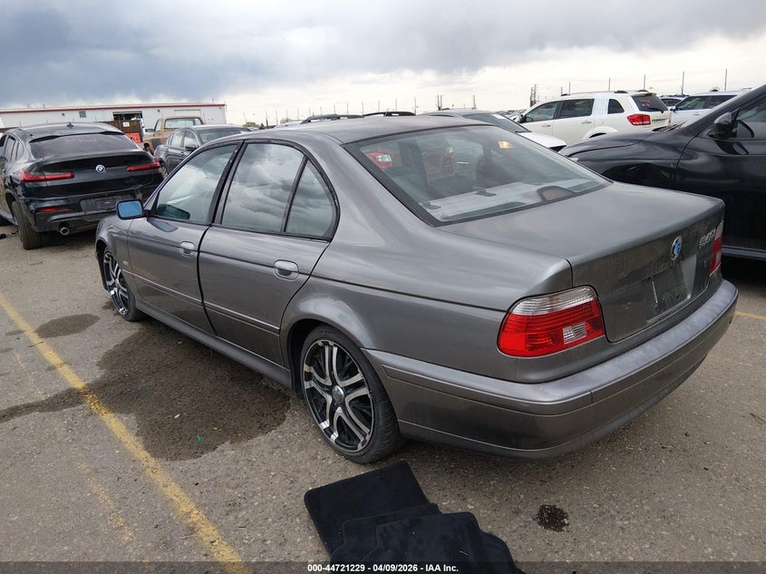 2002 BMW 540Ia