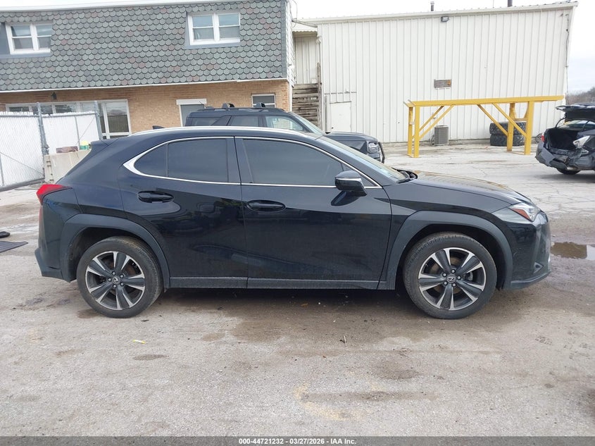 2022 Lexus Ux 200 VIN: JTHX3JBH3N2056135 Lot: 44721232