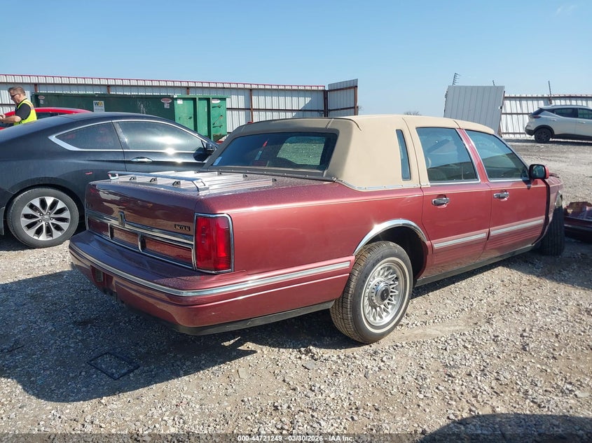 1995 Lincoln Town Car Executive