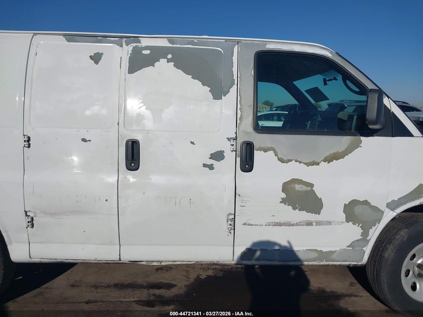 2012 Chevrolet 4.3 Express 1500 Work Van white Lot 111044721341 Vin 1GCSGAFX6C1116963