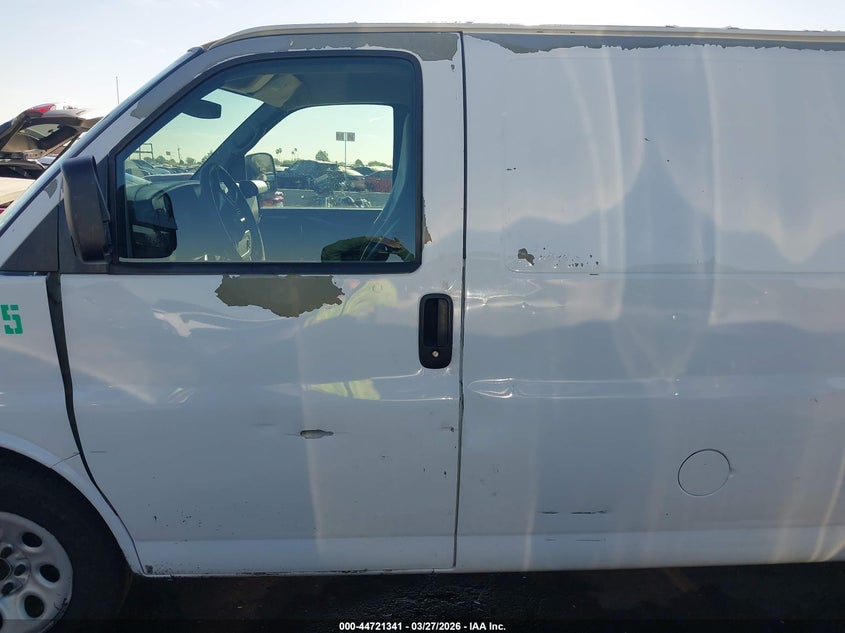 2012 Chevrolet 4.3 Express 1500 Work Van white Lot 111044721341 Vin 1GCSGAFX6C1116963