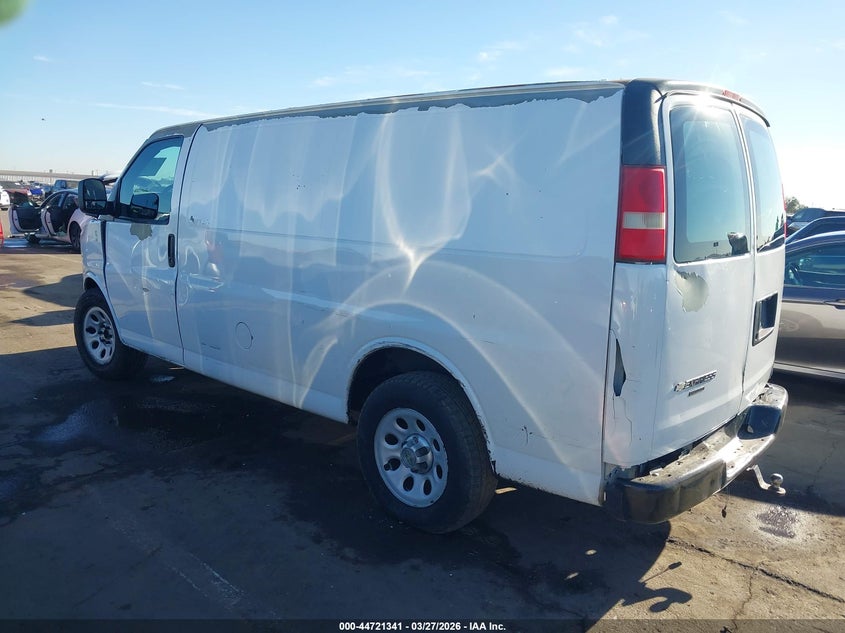 2012 Chevrolet 4.3 Express 1500 Work Van white Lot 111044721341 Vin 1GCSGAFX6C1116963