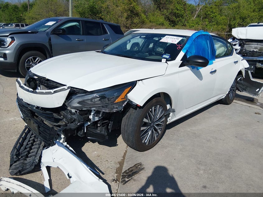 2025 Nissan Altima Sv Fwd