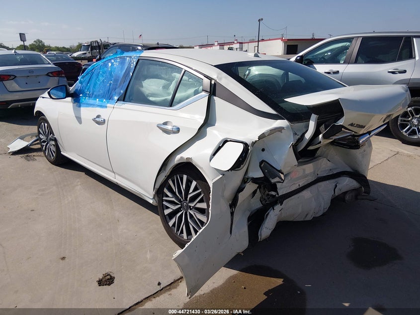 2025 Nissan Altima Sv Fwd