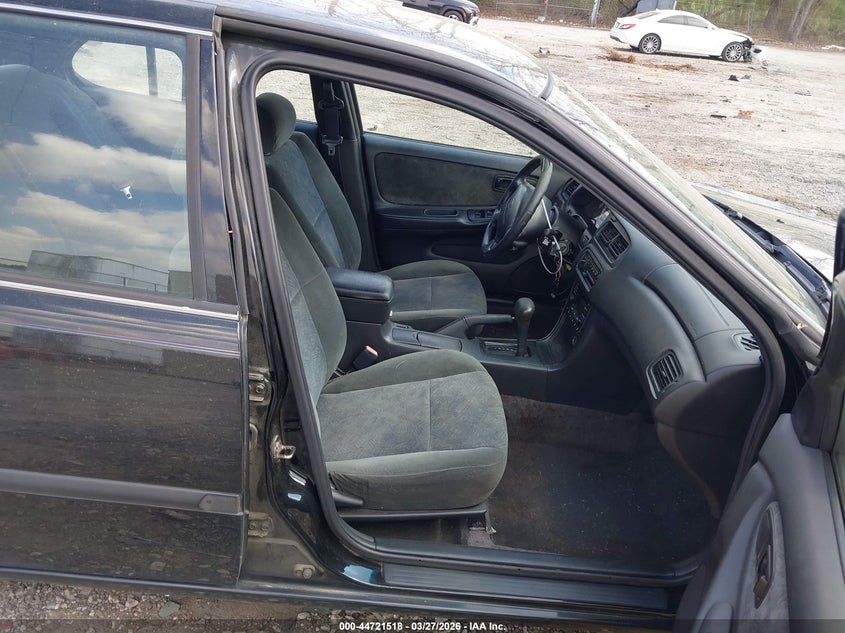 2000 Nissan Altima Gle/Gxe/Se/Xe