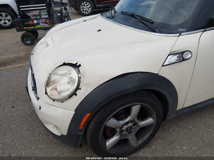 2009 Mini Cooper S Clubman VIN: WMWMM33539TP90532 Lot: 44721547