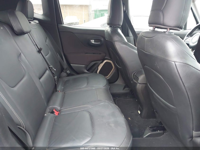 2015 JEEP RENEGADE auction photo 8