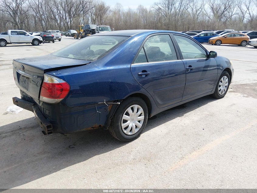 2005 Toyota Camry Le