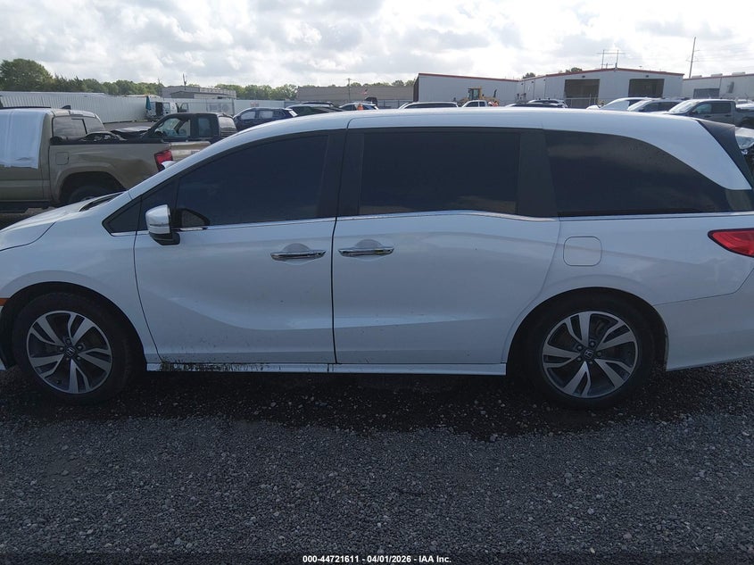 2022 Honda Odyssey Touring VIN: 5FNRL6H82NB057286 Lot: 44721611