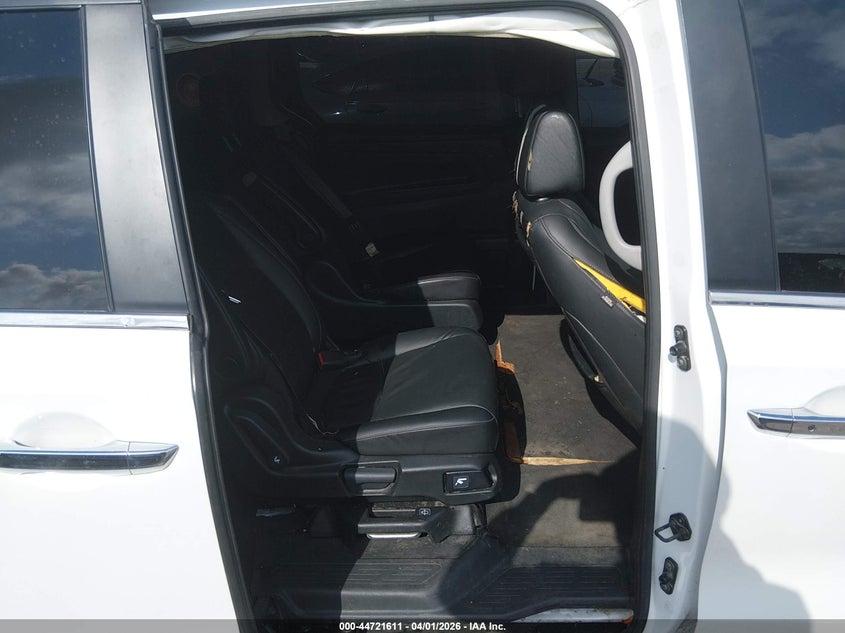 2022 Honda Odyssey Touring VIN: 5FNRL6H82NB057286 Lot: 44721611