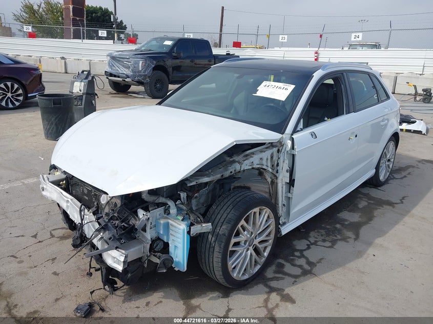 2018 Audi A3 E-Tron 1.4T Premium/1.4T Tech Premium
