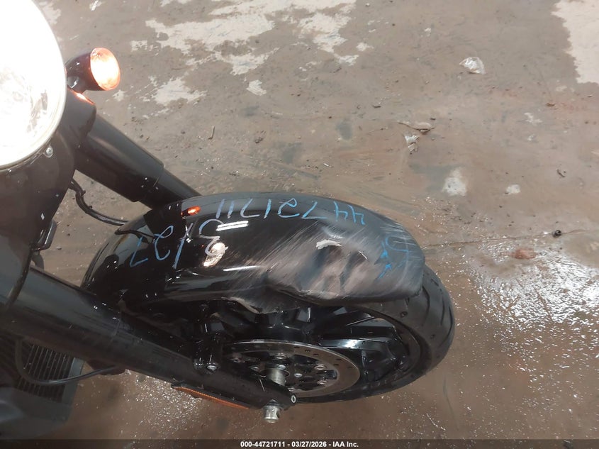 2023 Harley-Davidson Flrt VIN: 1HD1MCP16PB850401 Lot: 44721711