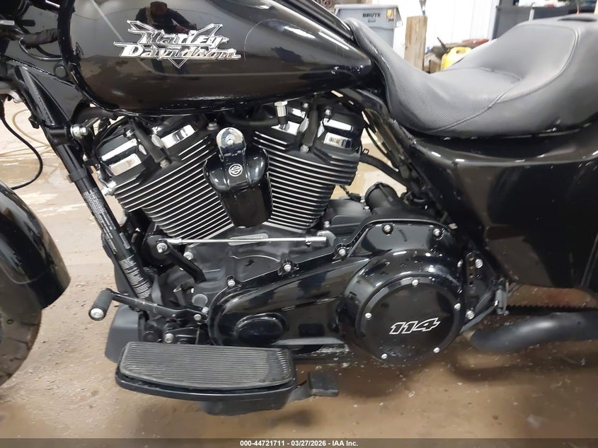 2023 Harley-Davidson Flrt VIN: 1HD1MCP16PB850401 Lot: 44721711