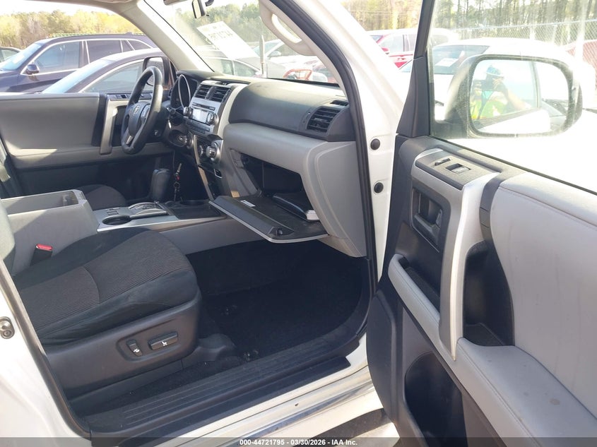 2011 TOYOTA 4RUNNER SPORT UTILITY VEHICLE 4.0L V-6 DOHC, VVT, 270HP