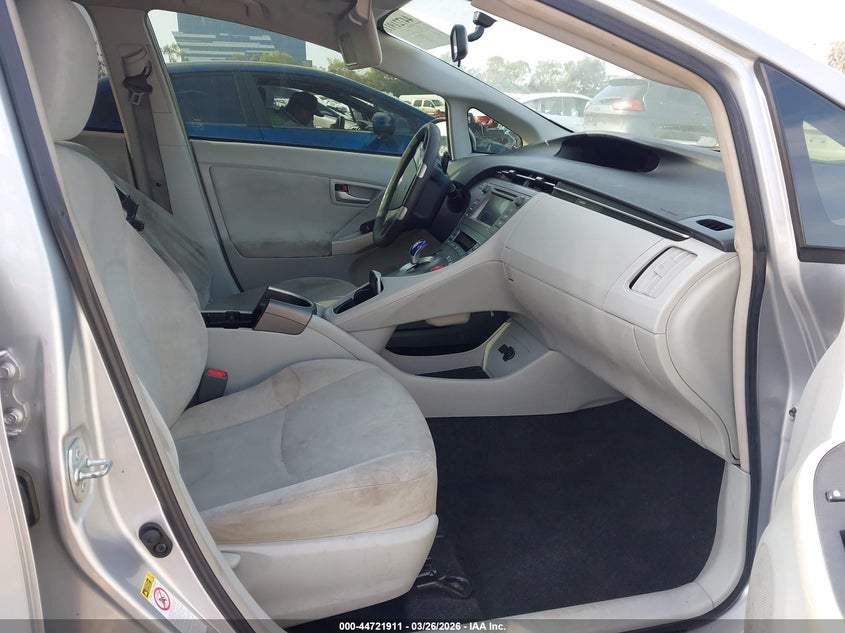 2014 Toyota Prius Two