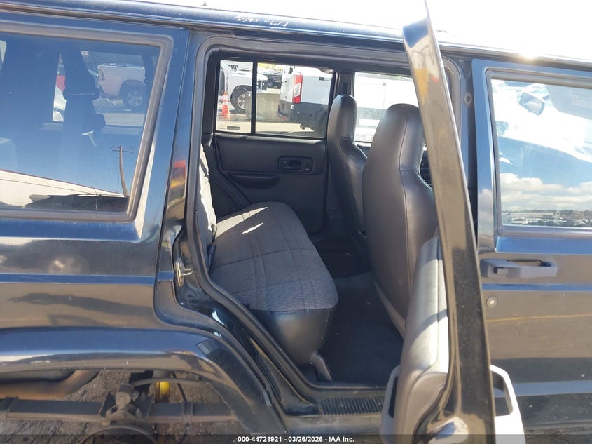 1999 JEEP CHEROKEE SPORT UTILITY VEHICLE 4.0L I-6 190HP