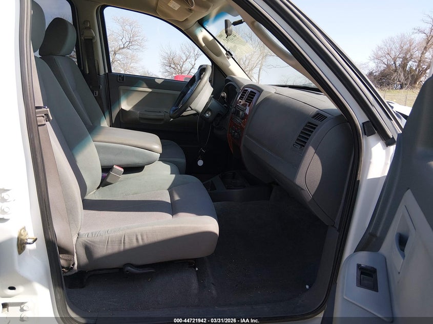 2005 Dodge Dakota Slt