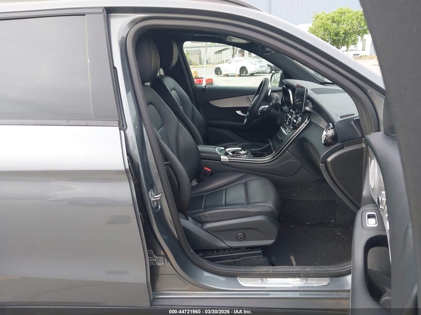 2019 Mercedes-Benz Glc 350E 4Matic