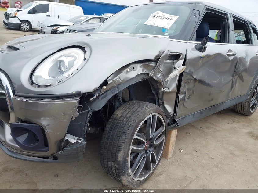 2017 Mini Clubman Cooper S VIN: WMWLU5C51H2E80541 Lot: 44721986