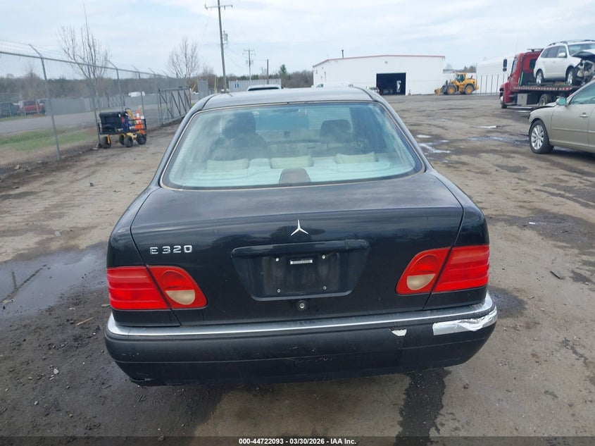 1998 Mercedes-Benz E 320 VIN: WDBJF65F0WA489679 Lot: 44722093
