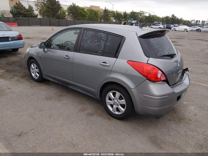 2012 Nissan Versa 1.8 S