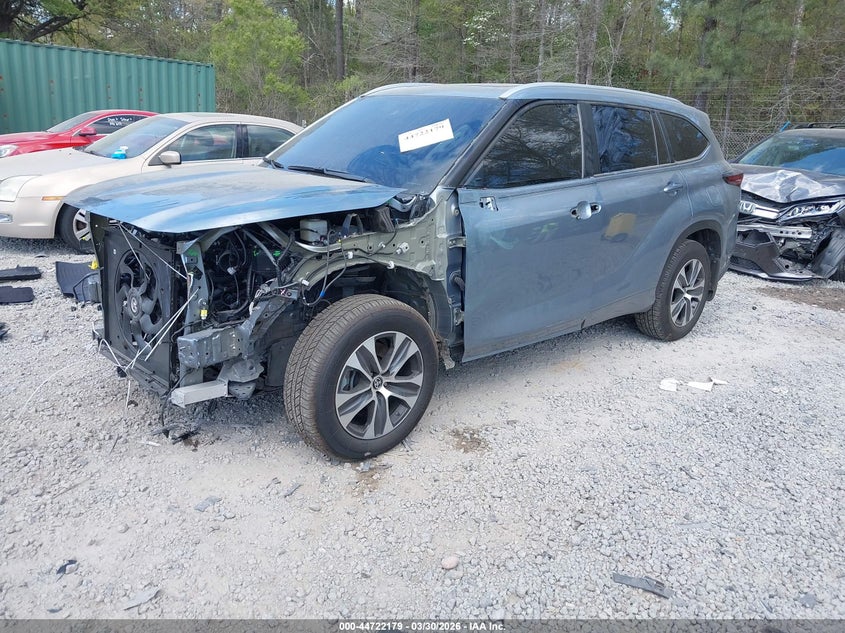 2024 Toyota Highlander Xle 5TDKDRAH0RS051787 photo 1