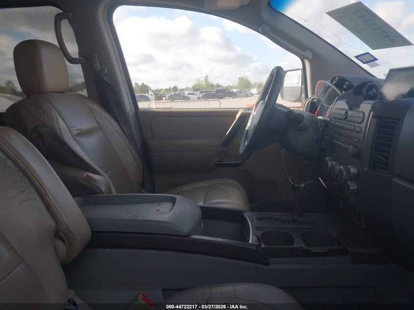 2004 Nissan Pathfinder Armada Le