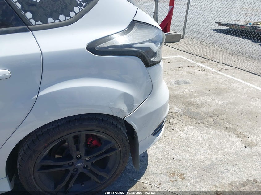 2018 Ford Focus St VIN: 1FADP3L93JL211420 Lot: 44722227