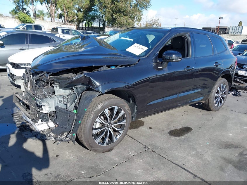 2025 Volvo Xc60 B5 Plus