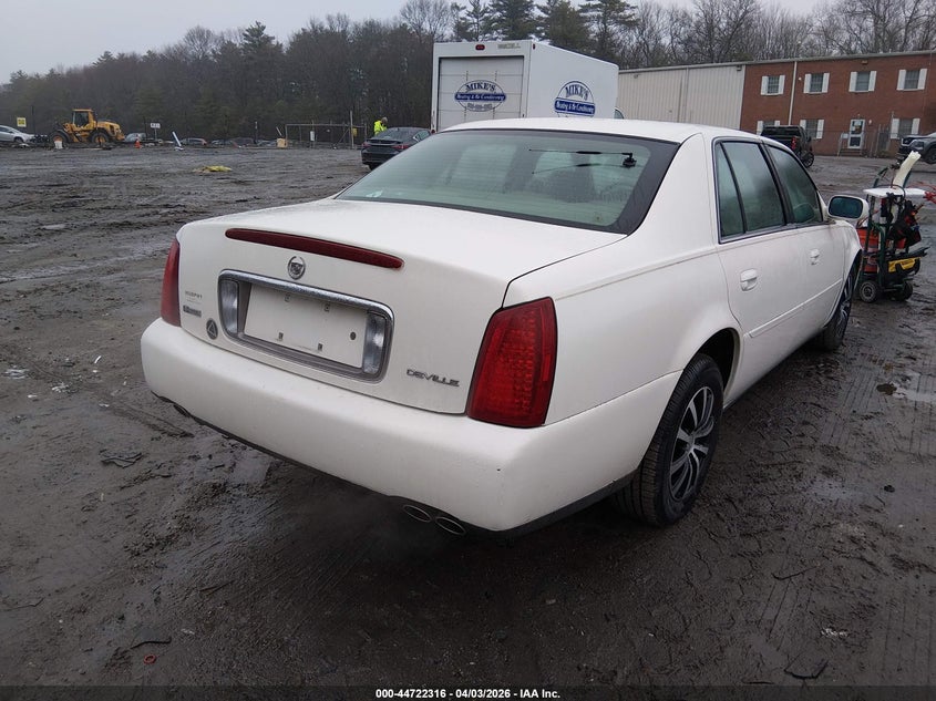 2004 Cadillac Deville Standard