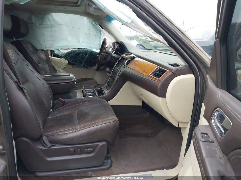 2011 Cadillac Escalade Platinum Edition