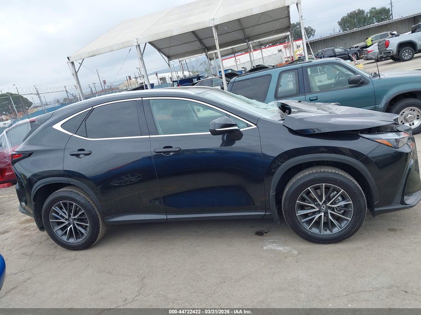 LEXUS NX 250 - zdjęcie 13