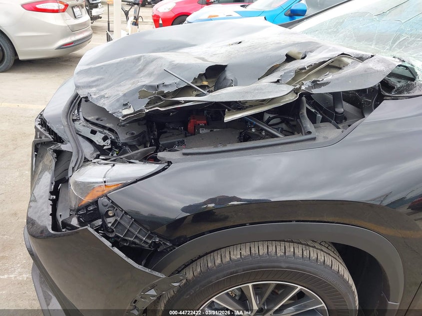 LEXUS NX 250 - zdjęcie 17