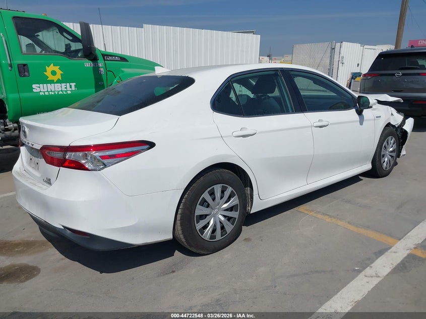 2019 Toyota Camry Hybrid Le