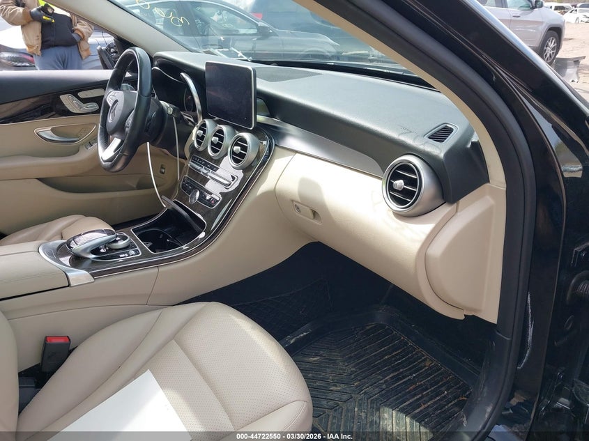 2016 Mercedes-Benz C 300 4Matic