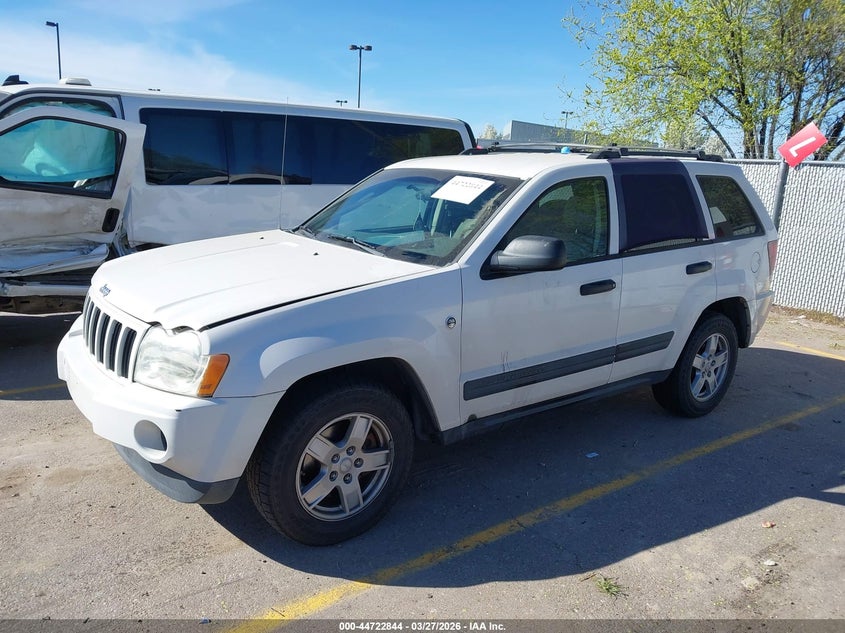 2006 Jeep Grand Cherokee Laredo