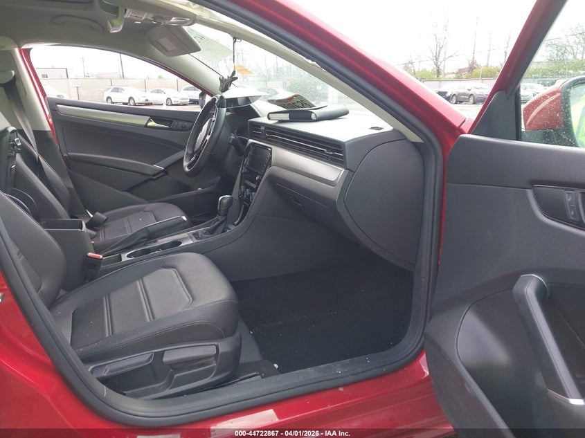 2021 Volkswagen Passat 2.0T Se