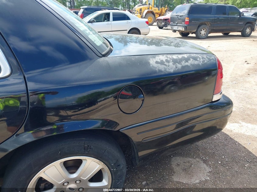 2011 Ford Crown Victoria Lx VIN: 2FABP7EV7BX184560 Lot: 44722907