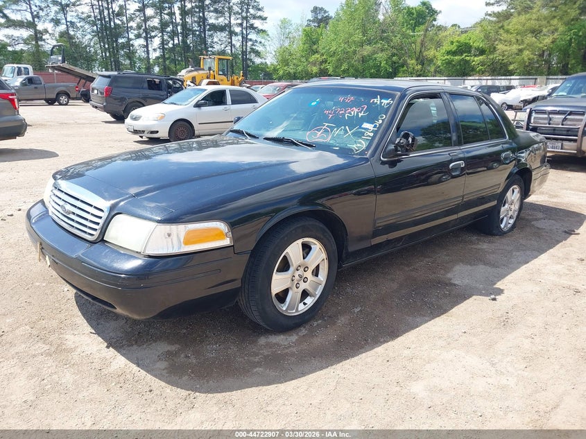 2011 Ford Crown Victoria Lx